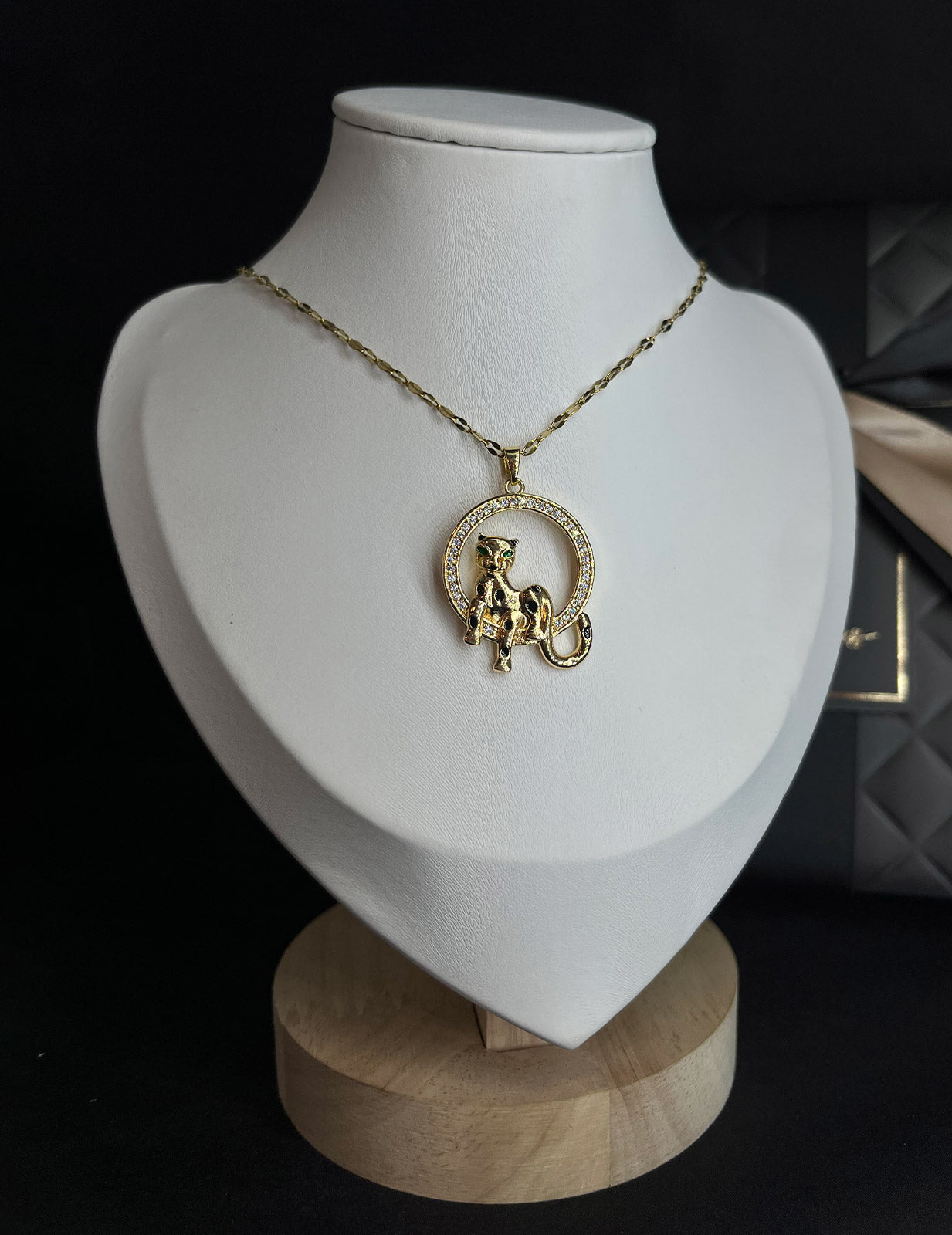 Tiger Strass Necklace