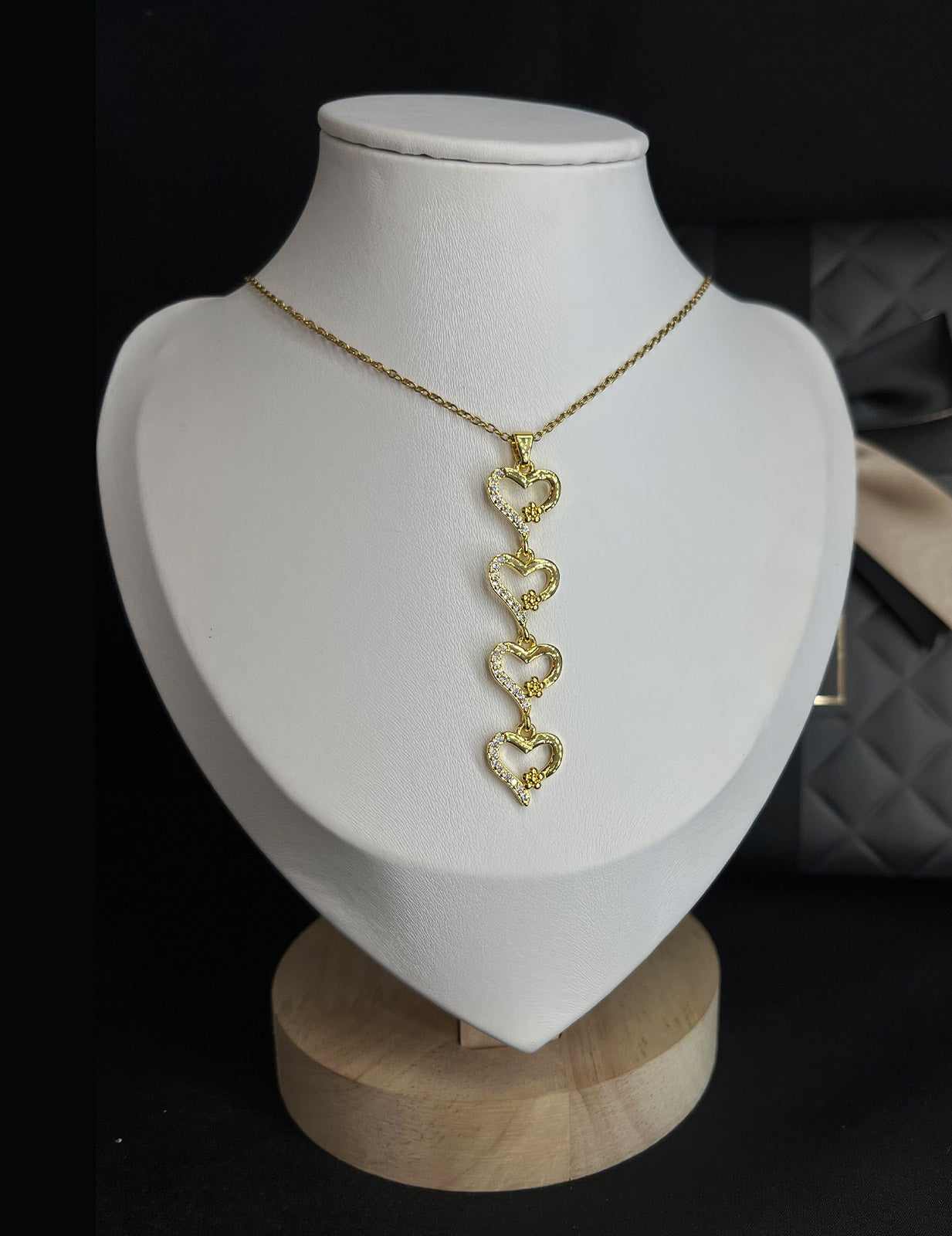 Outline Hearts Long Chain Necklace