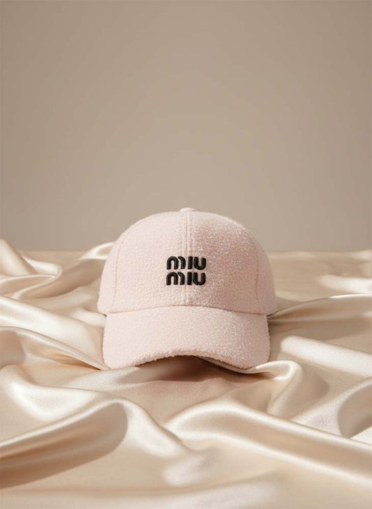 MIUMIU Cap