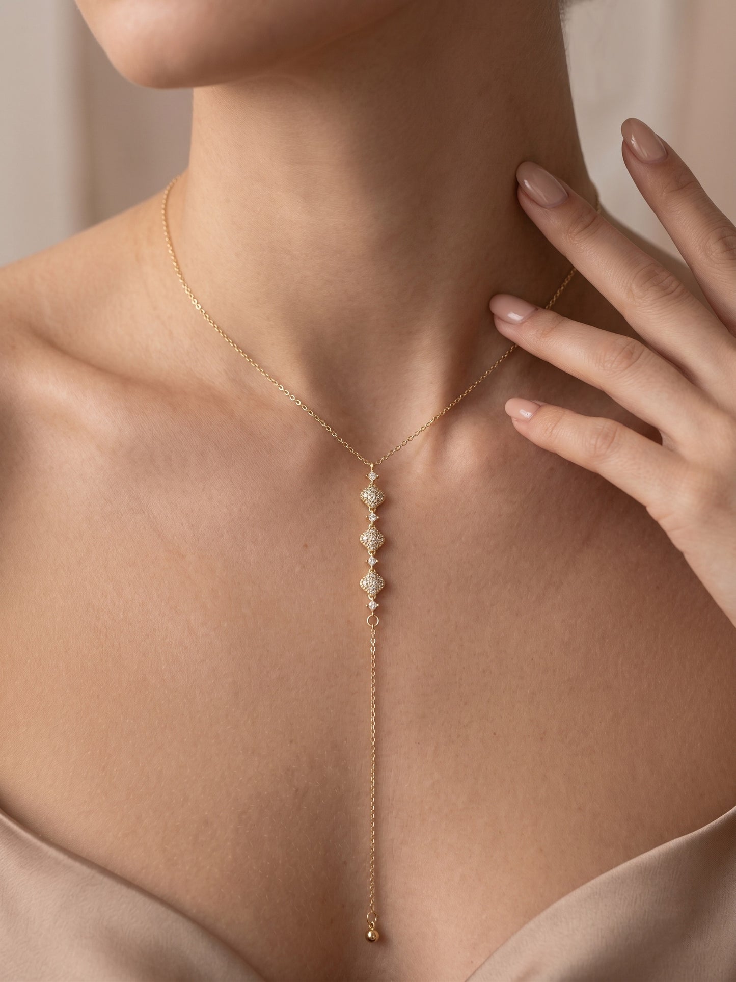 Drop necklace