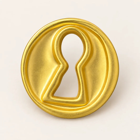 Golden Contour Brooch stainless steel brooch in Gold